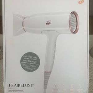 T3 Airelux Professional Hair Dryer. New in box